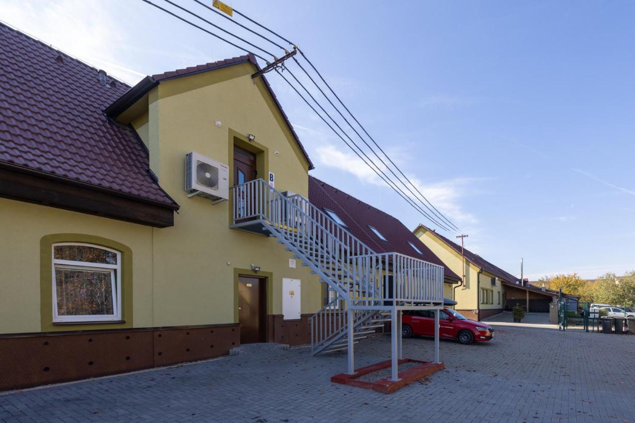 Penzion Rozhovice Ngoại thất bức ảnh